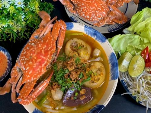 Cách nấu bánh canh ghẹ thơm ngon tại nhà
